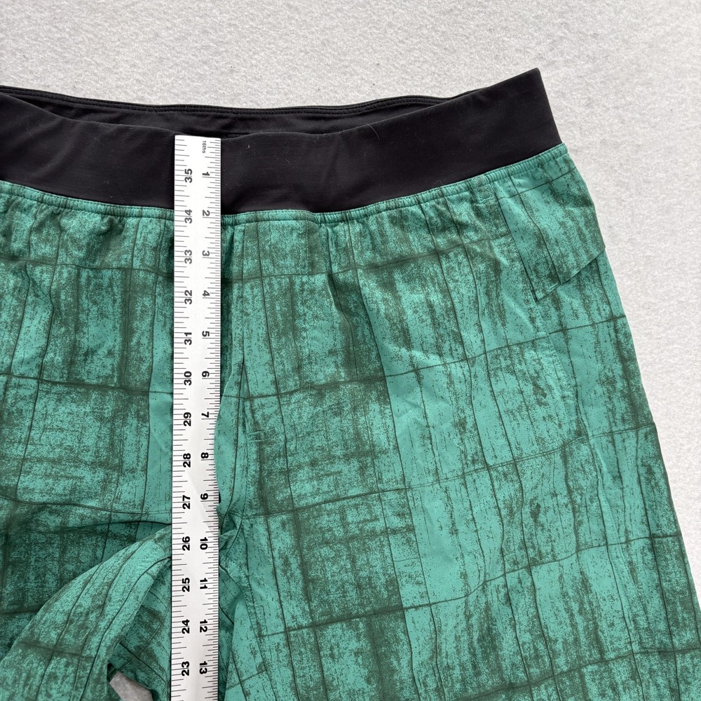 Lululemon Pace Breaker Shorts Mens Large Blue Green Vintage Abstract Running - Picture 6 of 11